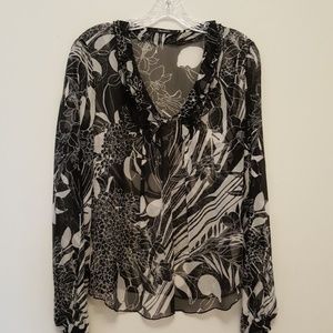 Sheer Tahari Blouse. NWOT.